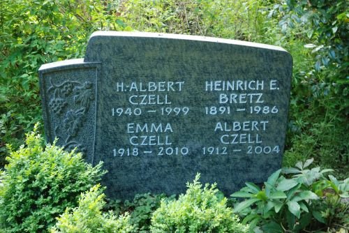 Czell Albert 1940-1999 1912-2004 Emma Bretz 1918-2010 Heinrich Bretz 1891-1986 Grabstein